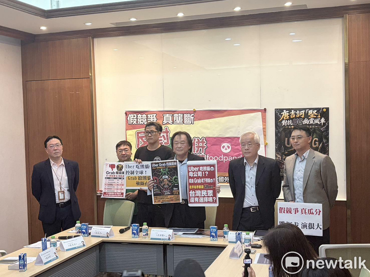 民進黨立委王世堅今（21）日偕全國外送產業工會，堅決反對Grab併購foodpanda，強烈拒絕市場壟斷。 圖：李宣萱/攝
