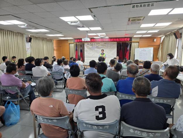 台南市政府交通局今(21)日舉行善化地區鐵路立體化可行性研究地方說明會，蒐集地方民眾意見。 圖：台南市政府交通局／提供