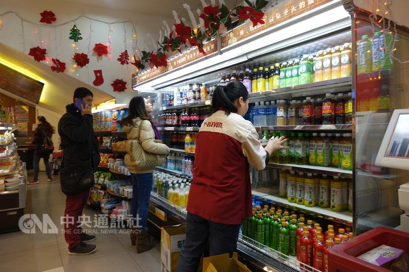 統一董事長羅智先表示，因應零售業變化，除了思考讓門市更具特色有趣外，也在規劃無人商店。 圖 : 中央社