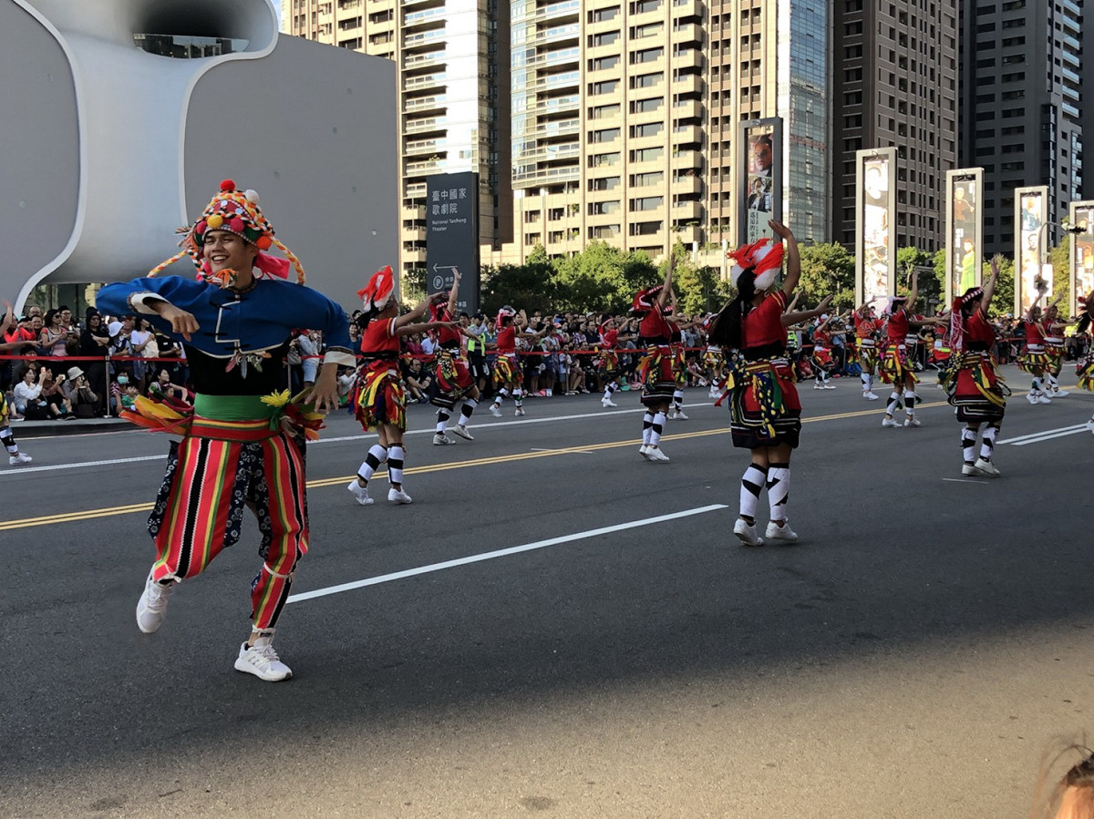 2017國際踩舞祭，台灣泰雅族工作坊《豐年祭》富含民族特色。阿美族人以此舞蹈感謝祖靈。 圖：王鵬宇/攝