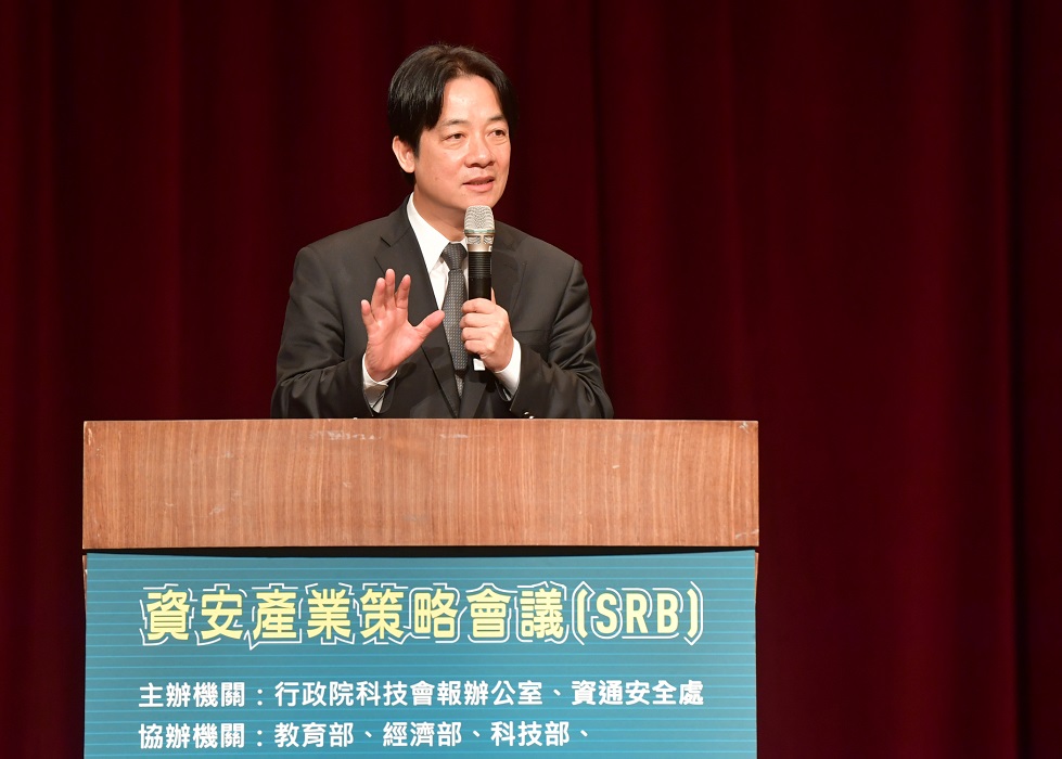 台灣近年來深受勒索病毒的危害，行政院長賴清德今（22）日表示，希望經由政府和民間的共同努力，解決此問題，並推動台灣資安產業的發展。 圖：行政院/提供