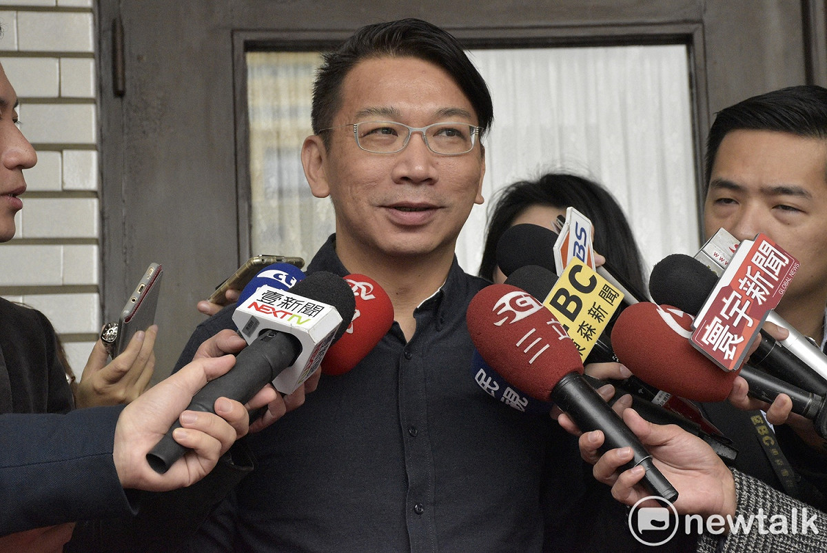 時代力量立委徐永明今 (8) 天在臉書上痛批台北市長柯文哲，別為「雙城論壇」中國補考低聲下氣，捍衛主權才是選總統的考試 圖：新頭殼資料照