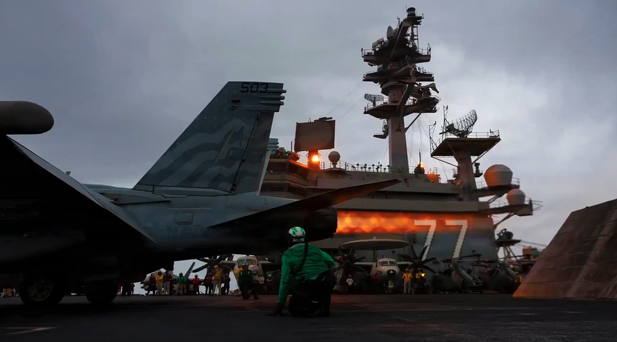 美國中央司令部（USCENTCOM）24日表示，美軍已連續完成13晚對伊朗之轟炸。 圖：翻攝@CENTCOM