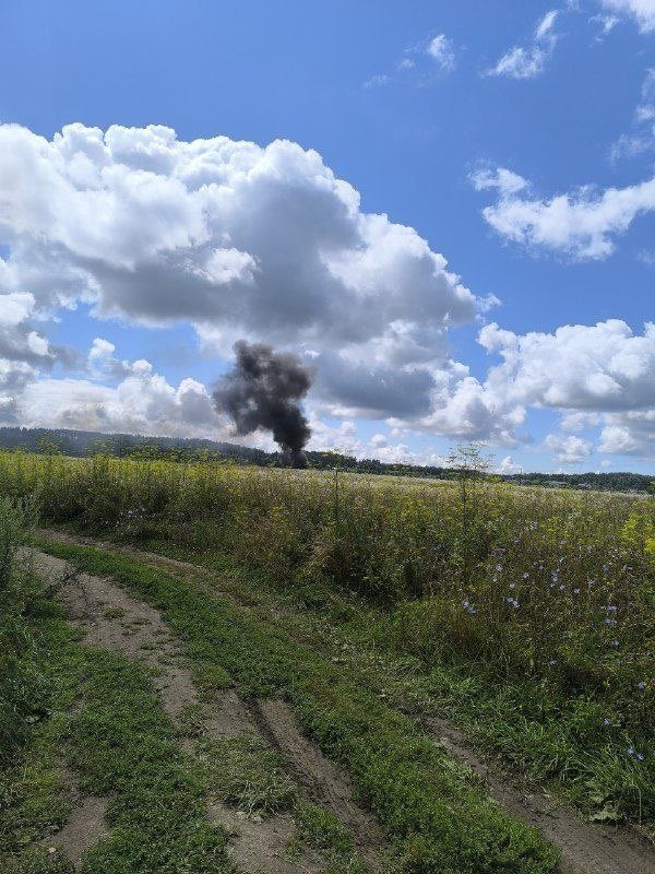烏克蘭方面聲稱，此次 Su-57 的墜機事件與被烏軍駭入的俄軍防空系統有關。 圖：翻攝自 @bayraktar_1love X 帳號