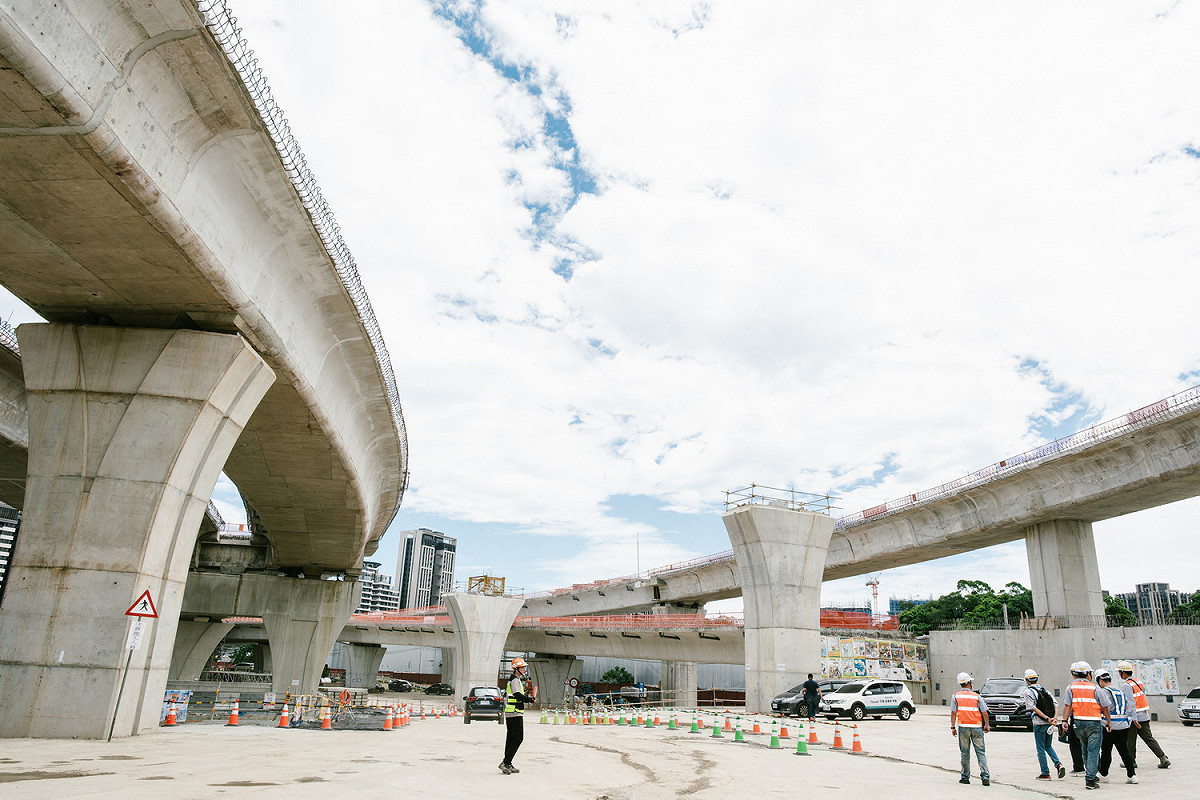 蘇巧慧表示，她與吳琪銘委員一起爭取中央全額補助金城交流道建造費用約27.5億元。 圖：蘇巧慧辦公室提供