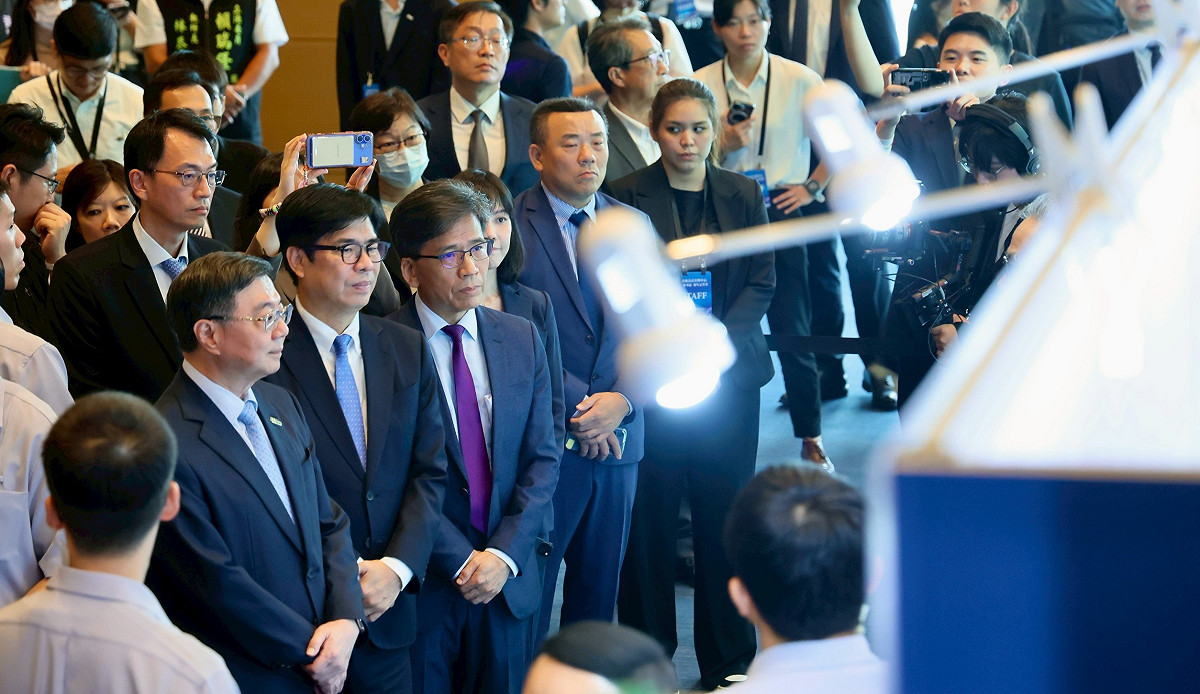 除大型銀行進駐，法律、會計、投顧等金融服務業生態系也逐漸在高雄成形。 圖：高雄市政府／提供