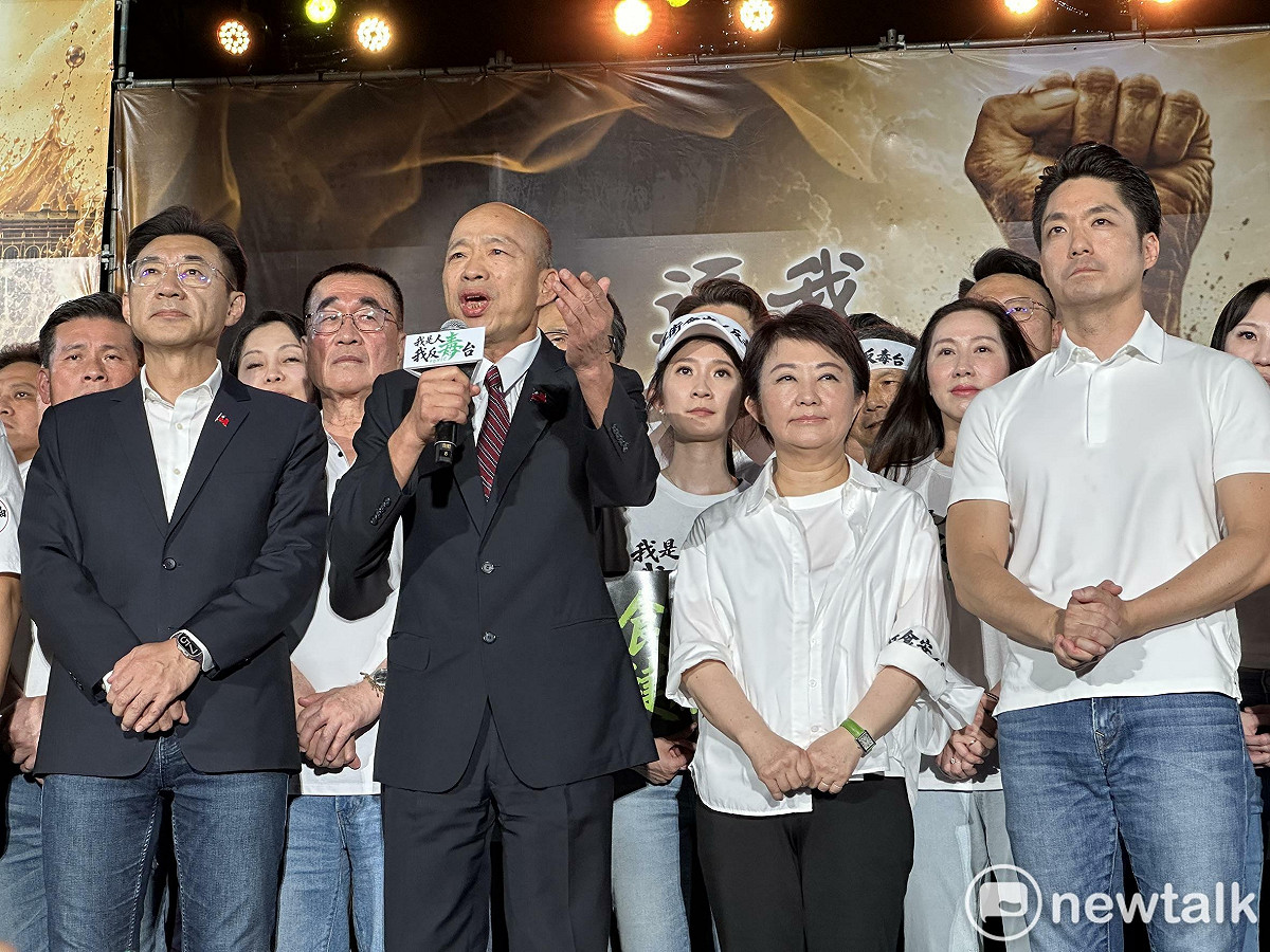 立法院長韓國瑜登上凱道舞台，向總統賴清德發出呼籲。 圖：張良一/攝（資料照）