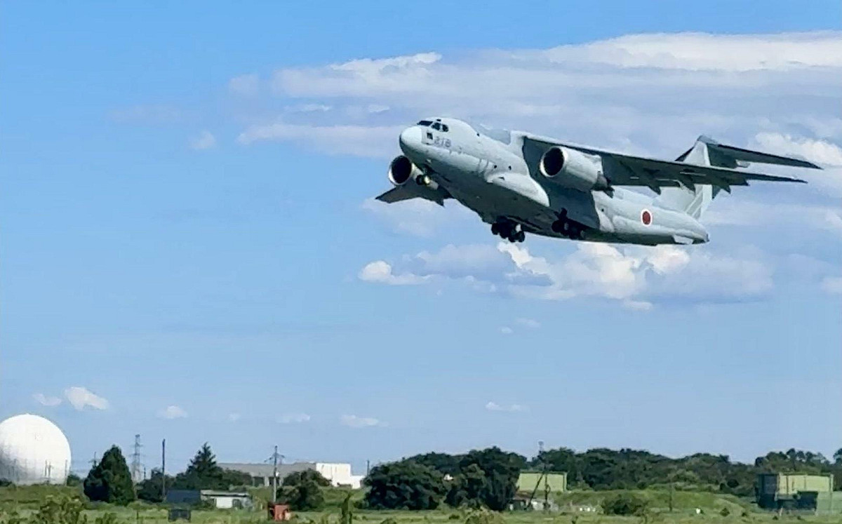 令和8年熊本地震》日本航空自衛隊C-2運輸機出動救災 先運300台移動式冷氣改善避難所高溫