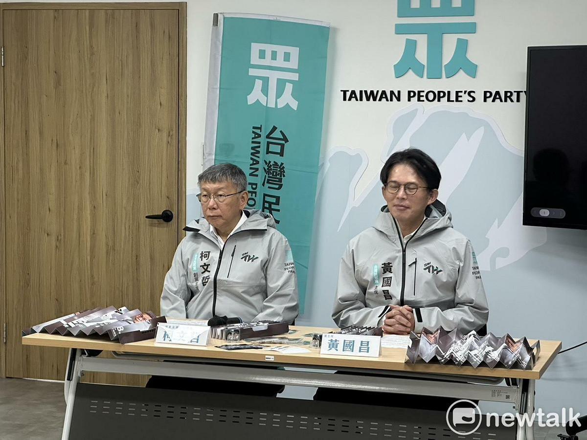 民眾黨創黨主席柯文哲、黨主席黃國昌。 圖：周煊惠 / 攝