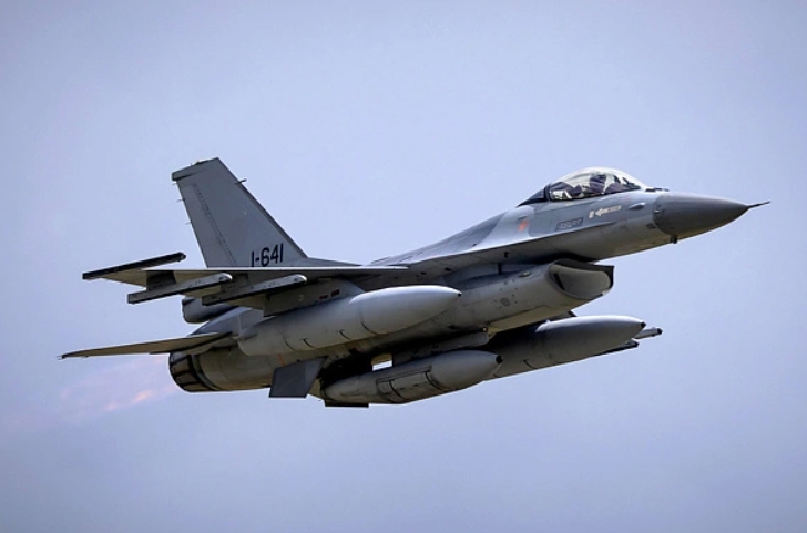 F-16戰機。 (示意圖)  圖 : 翻攝自 翻攝自央視新聞