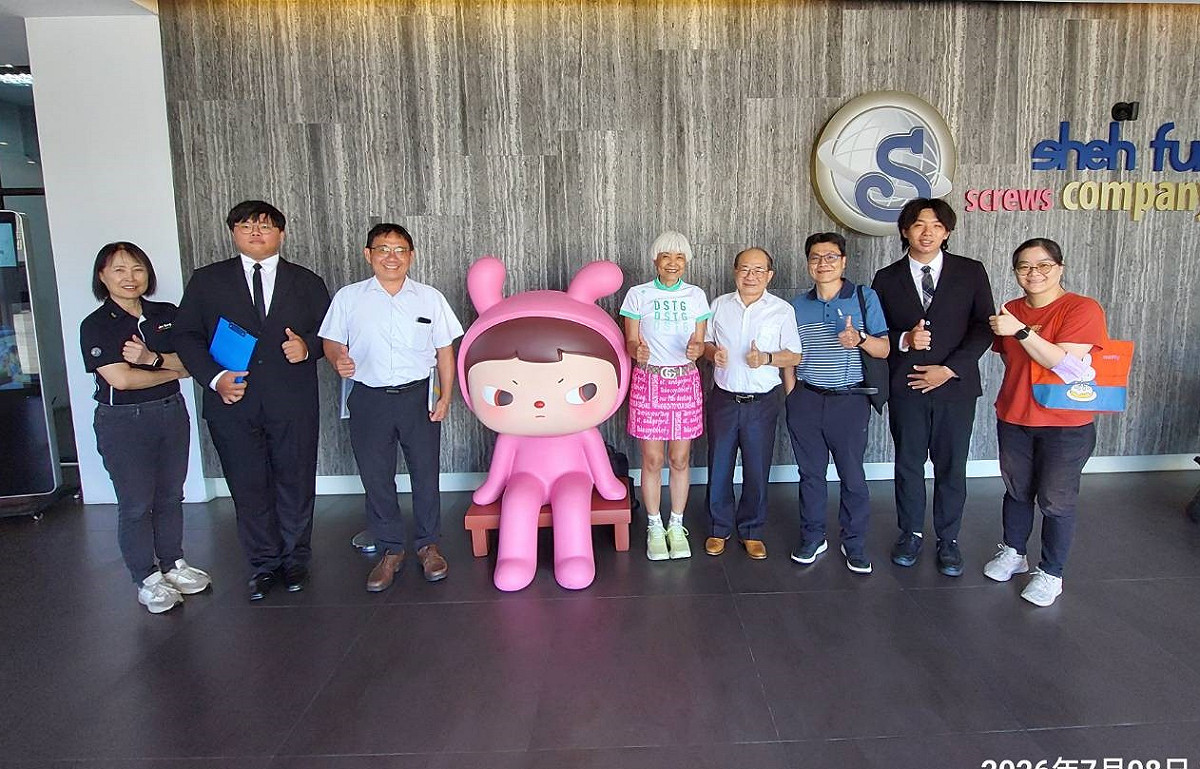 高科大-拜訪世豐螺絲感謝捐助青年學子獎助學金。 圖：高科大／提供