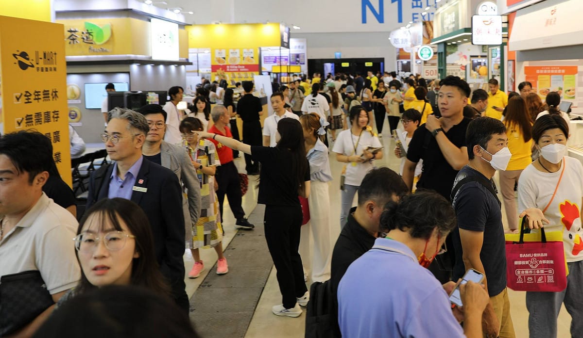 2026台灣連鎖加盟創業大展高雄場集結近百家品牌、200個展位。 圖：台灣連鎖加盟促進協會／提供