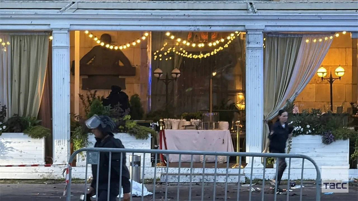 莫斯科一家高檔餐廳「Balzi Rossi」 1 日晚間發生自殺式爆炸襲擊，造成 3 人死亡。 圖:翻攝自 X @PrzemekShura