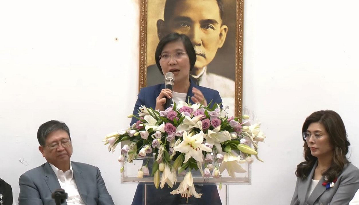 國民黨舉辦新竹行動中常會替新竹縣長參選人徐欣瑩造勢，但初選落敗的新竹副縣長陳見賢並未現身。 圖：擷取自國民黨Youtube頻道