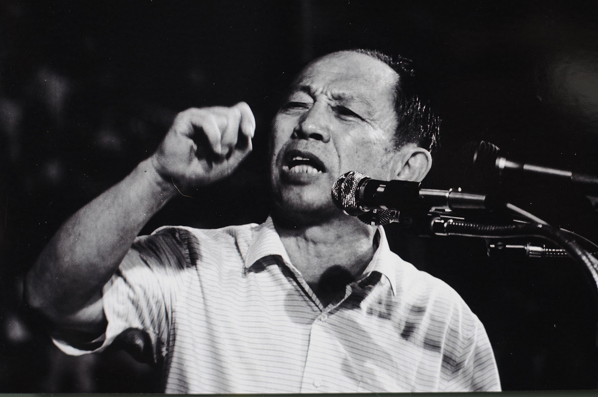 1988.7.7傅正教授參加反革命群眾大會。 圖：邱萬興提供