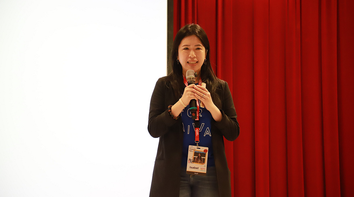飛捷文教基金會董事長林逸芝表示，「Design For Taiwan邁入第11年，今年透過國際師資與在地場域的結合，將國際設計思考教育經驗帶入台灣。 圖：高科大／提供