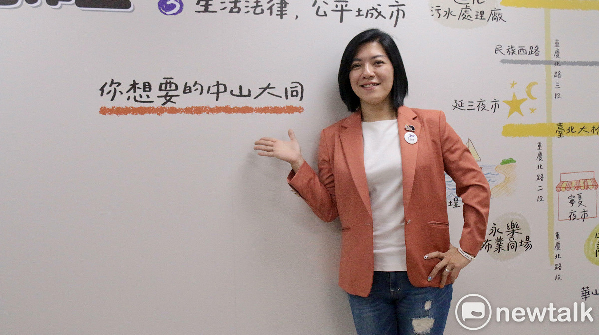 小民參政歐巴桑聯盟台北市中山大同區市議員參選人李惠暄接受《新頭殼Newtalk》專訪。 圖：李宣萱/攝