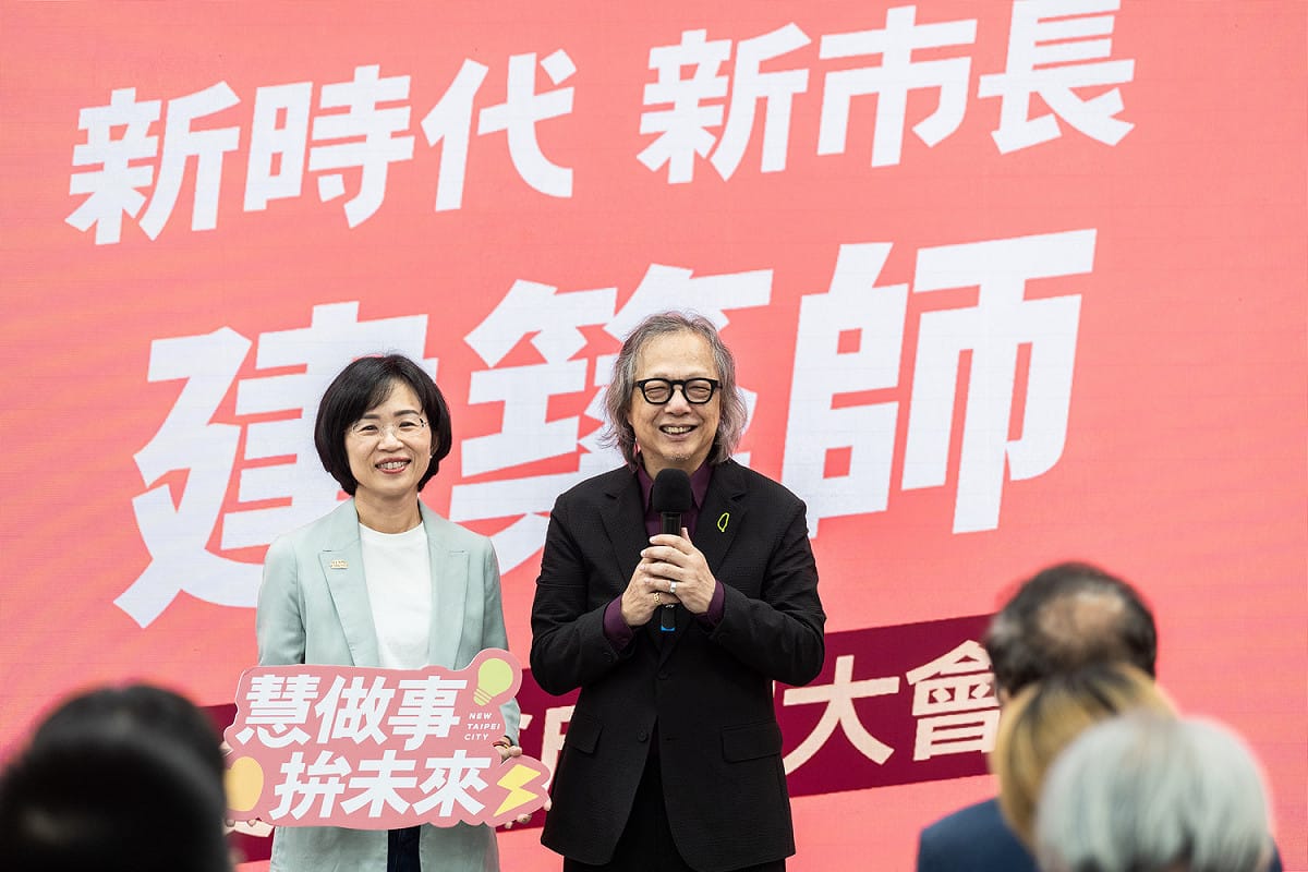 蘇巧慧強調，一座城市的安全與美學，來自建築師對每一張圖紙、每一個細節的用心。 圖：蘇巧慧競辦提供