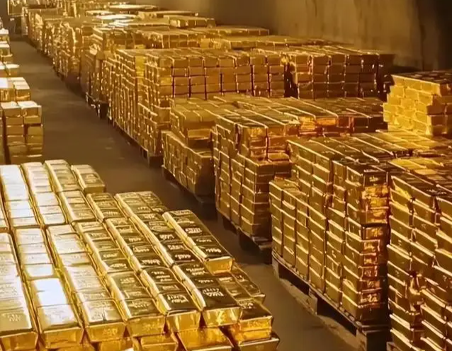 荷蘭中央銀行 2 日公布，今年 3 月至 8 月間已將約 86 噸黃金儲備從美國紐約及加拿大渥太華轉移至英國倫敦，目的在於分散黃金託管風險，並強化危機情況下的應變能力。 圖 : 翻攝自搜狐