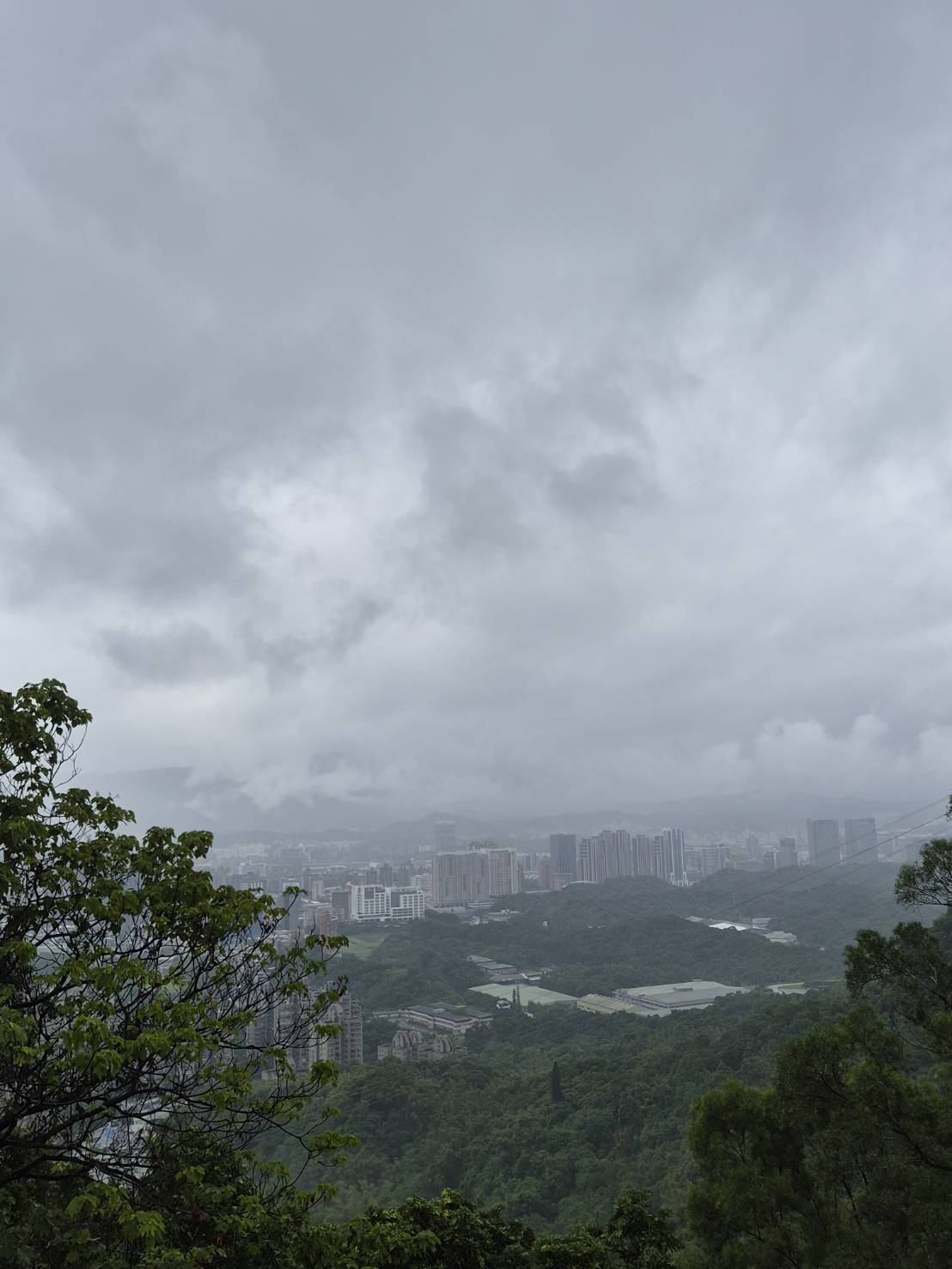 台北市今日天氣  圖 ： 謝步智/攝