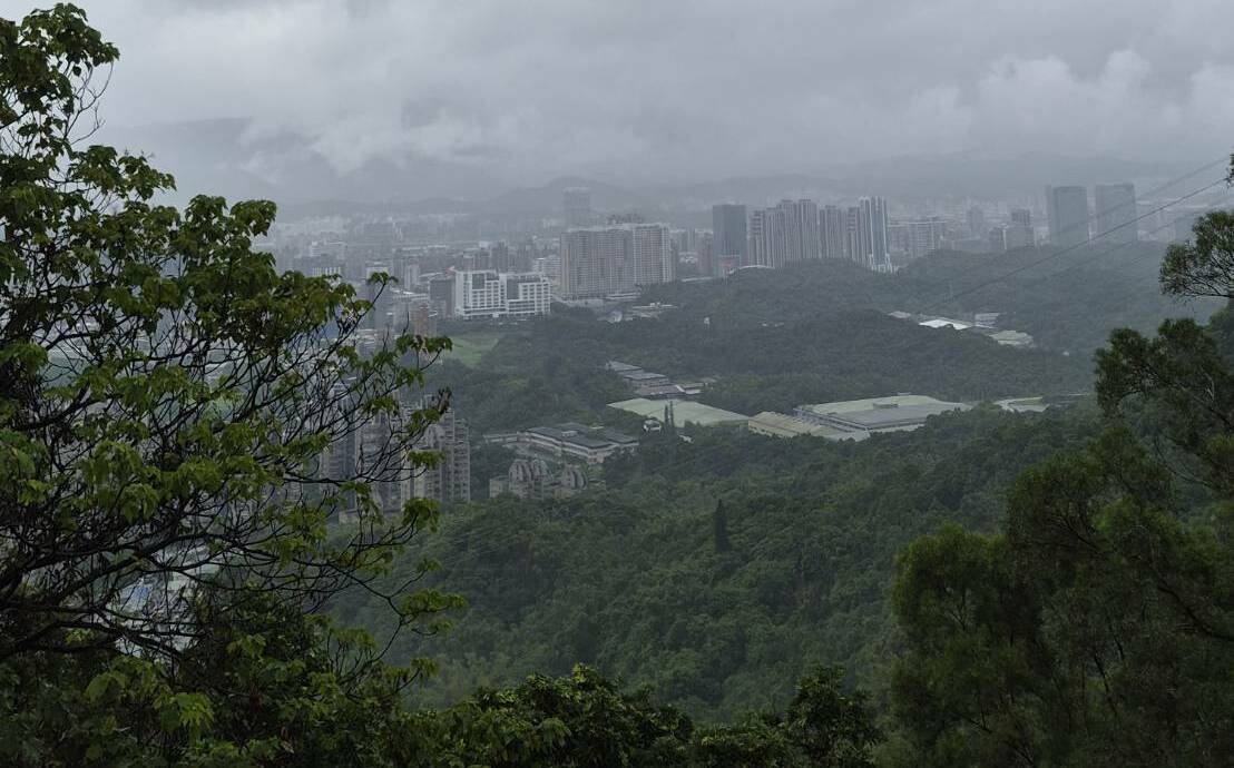 北部防較大雨勢 吳德榮：輕颱科羅旺打轉、不確定性大