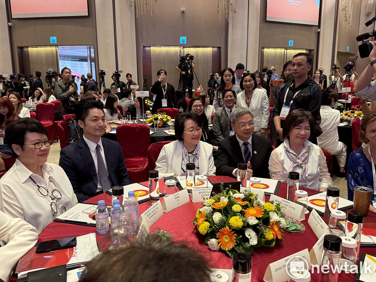 台北市長蔣萬安（左2）及經濟部長龔明鑫（右2）。 圖：周煊惠 / 攝
