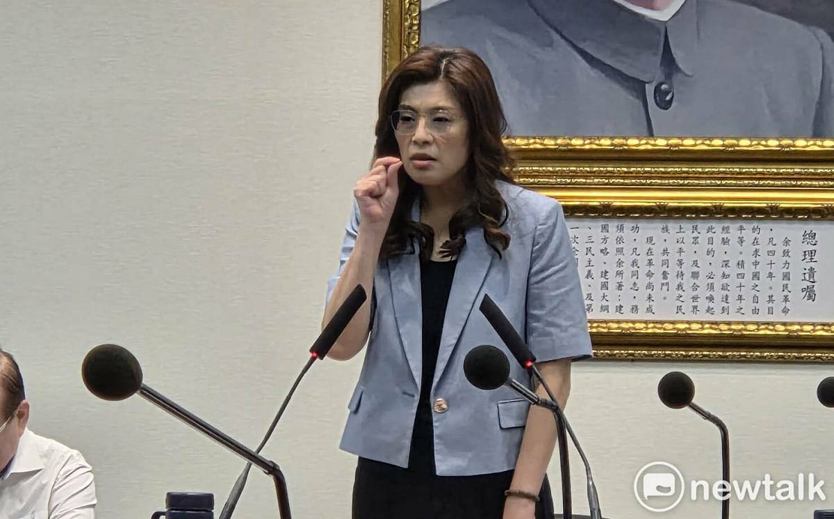 政院放行無人機條例 鄭麗文：沒有任何邀功的餘地