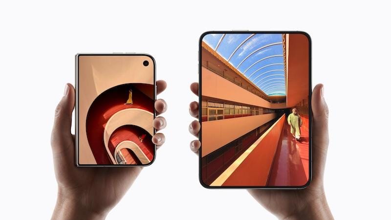 蘋果今（10）日發表首款摺疊智慧型手機 iPhone Duo。 圖：翻攝蘋果公司官網