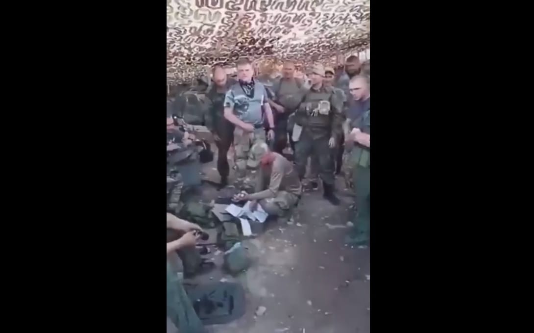 (影) 俄軍總損失逾150萬！ 沒支援人肉衝鋒 俄兵不滿被當砲灰拍片抗議