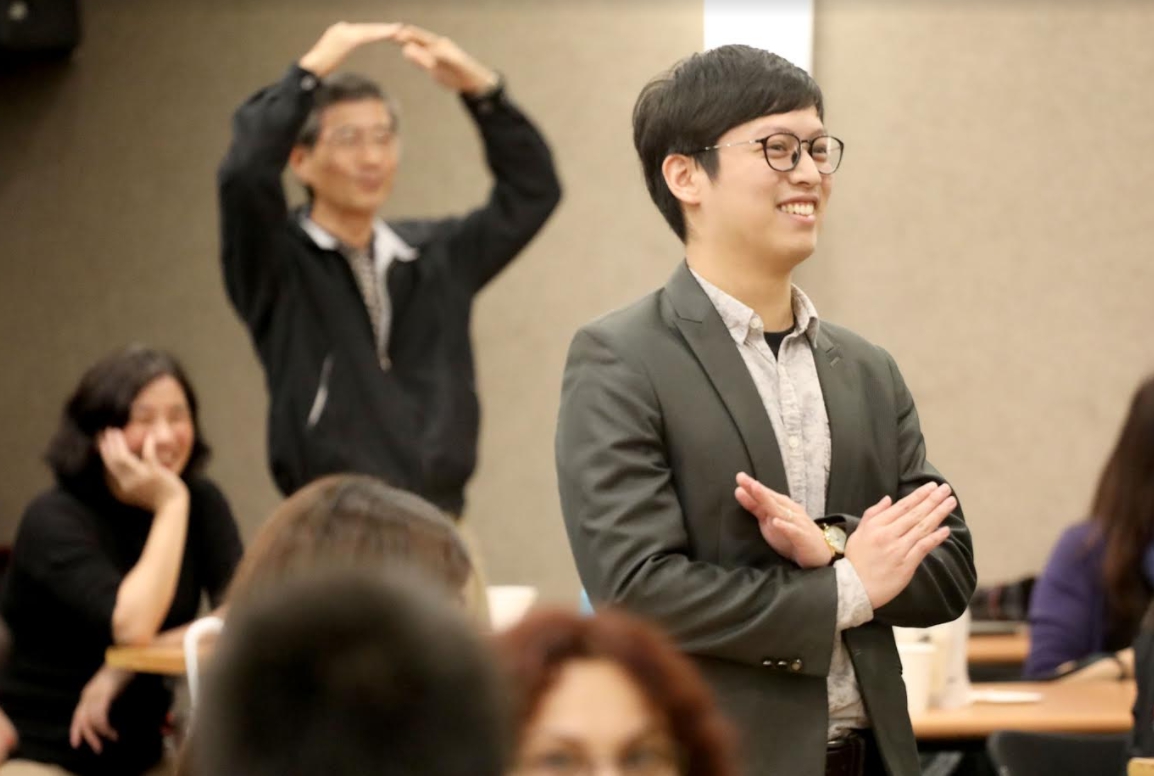 看見亞美尼亞、波士尼亞和羅馬尼亞貧困家庭寒冬中的需要，三國展望會工作人員來台分享，與台灣資助人溫暖相聚。 圖：世界展望會/提供