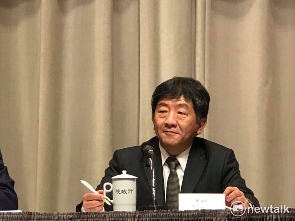 行政院會今（30）天通過兒少帳戶條例草案，後續將送立法院審議，盼讓此政策成為長久制度。圖為衛福部長陳時中。 圖：新頭殼資料庫
