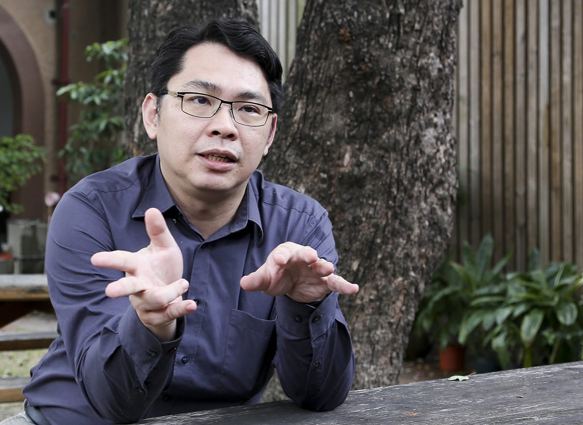 成大資訊工程系助理教授莊坤達希望台南人都返鄉工作。圖/張大魯攝