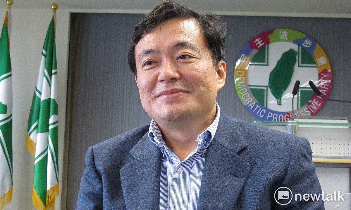 民進黨秘書長洪耀福30日與媒體茶敘。 圖：林朝億/攝