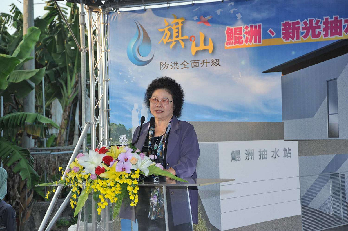 駐日代表謝長廷昨（２８）日在臉書發出貼文，抨擊高雄市長陳菊出版的《花媽心內話：陳菊4000天》一書內容與事實有出入，今天陳菊本人和高雄市政府澄清回應，僅說謝謝長官。（資料照片） 圖：高雄市政府/提供
