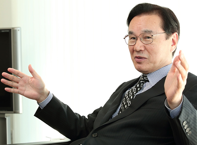 外交官出身的谷內正太郎算是至今主管國際事務，他在第1次安倍内閣時還安排了安倍首相再首次外遊時閃電訪問中國。 圖：翻攝日網nippon