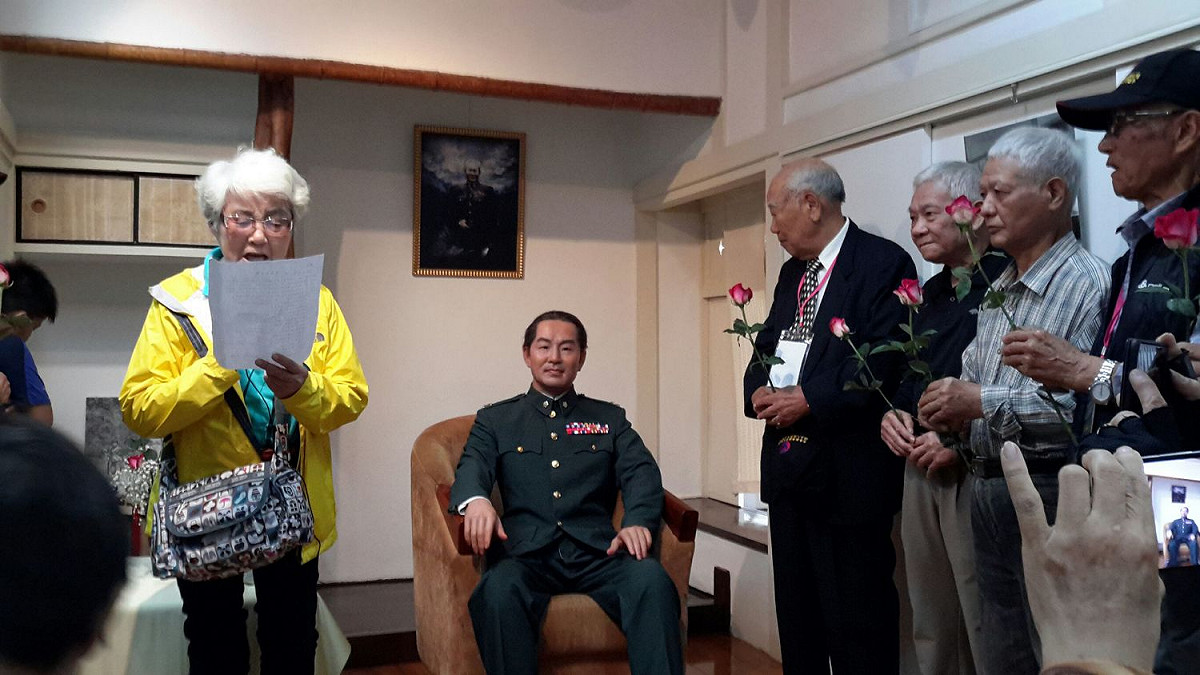 孫立人將軍部屬親眷及後人今(2)日也到場緬懷孫立人「義勇忠誠」的精神與在屏東的點滴回憶。 圖：屏東市政府/提供