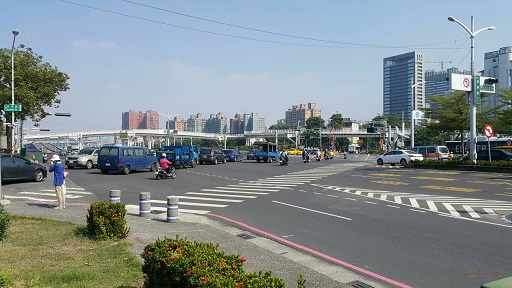 翠華路與環潭路口 圖/高雄市政府環保局