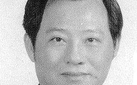 逃亡中國二十餘年因病過世 朱安雄骨灰由家人帶回高雄老家