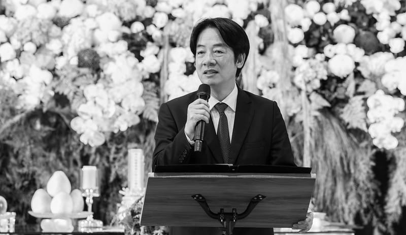 總統賴清德感謝黃崇仁對台灣的貢獻。 圖：總統府提供