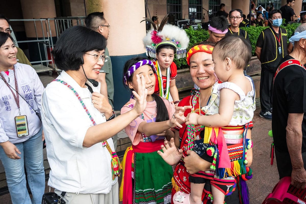 蘇巧慧表示，未來她會和所有原住民族一起努力，讓離開原鄉、來到新北生活的族人，不只可以在這裡安心生活和成家立業，更能驕傲地說自己的族語、傳承自己的文化。 圖：蘇巧慧競總提供
