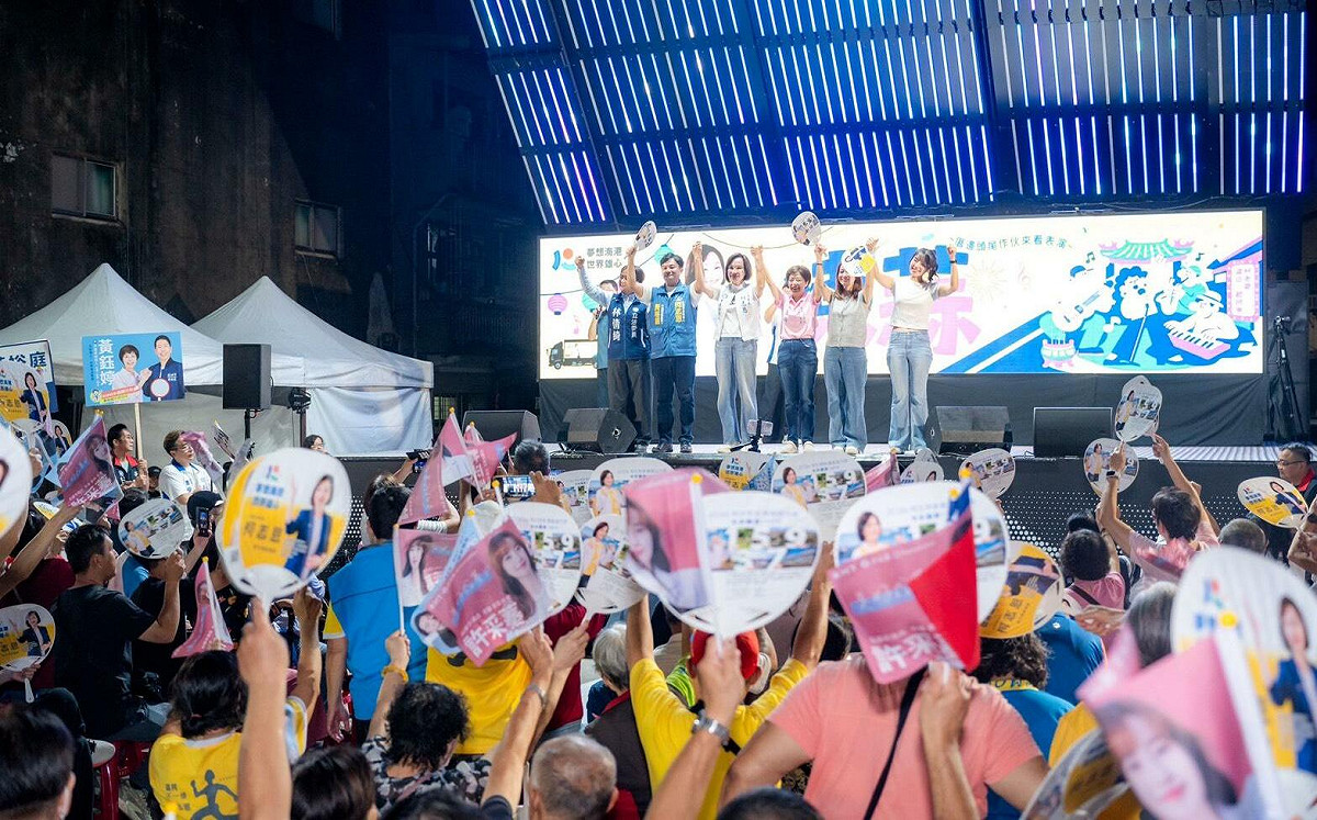 廟口開講邀藍營新世代女戰神 柯志恩提改造中央公園重振新堀江商圈