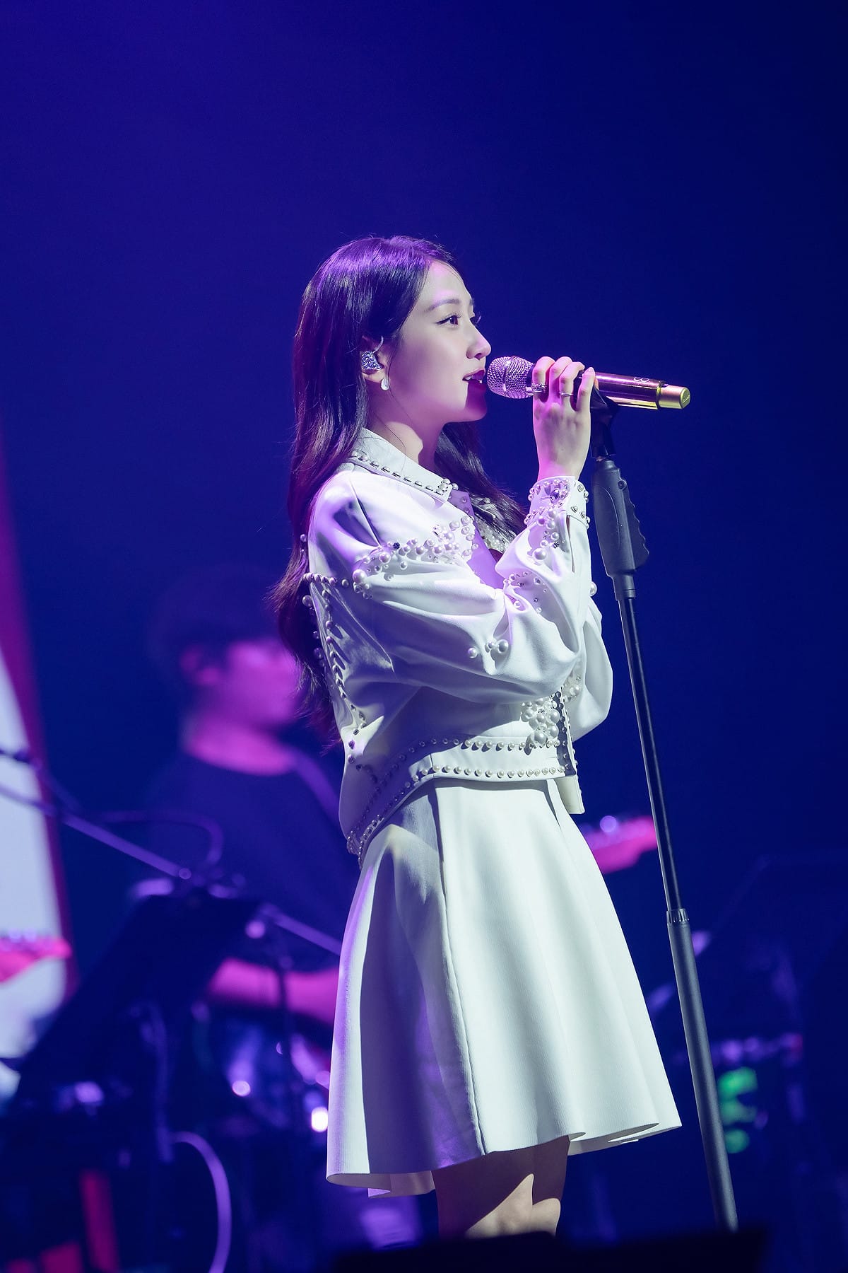 朴恩斌一連帶來11首歌曲，展現演員身分之外的歌唱實力。 圖：網銀國際影視／提供