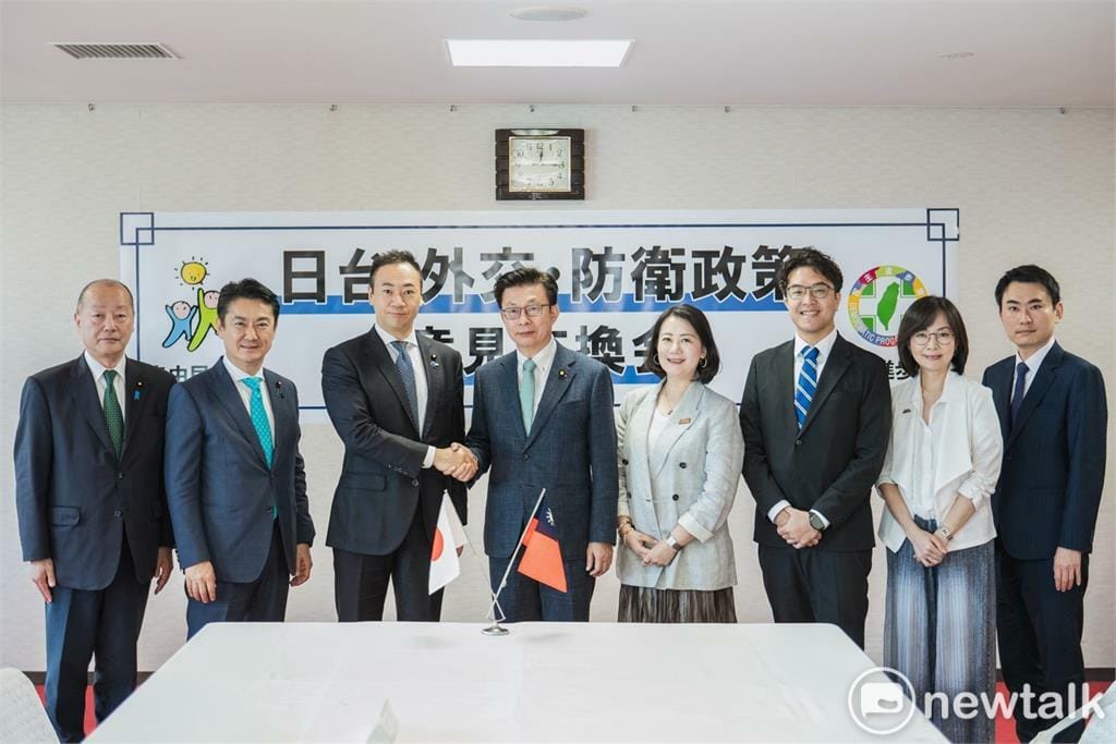 台日會談原訂30分鐘，最後延長至近2小時，雙方就外交國防、經濟安全、認知作戰及文化教育合作交換意見。 圖／沈伯洋競辦提供