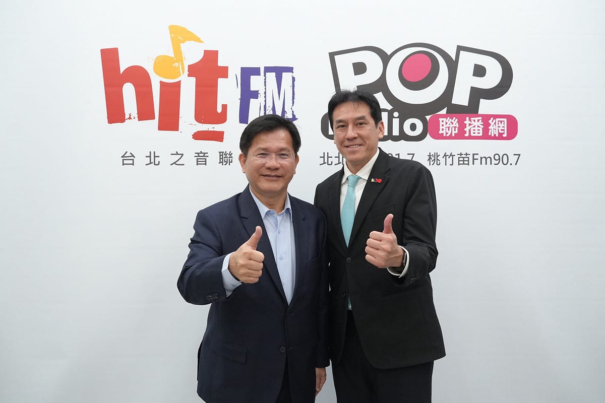 林佳龍接受《POP撞新聞》主持人黃暐瀚專訪。 圖：《POP撞新聞》提供