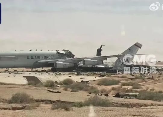 尾部被炸毀的美軍哨兵偵察機。 圖 : 翻攝自CCTV國際時訊