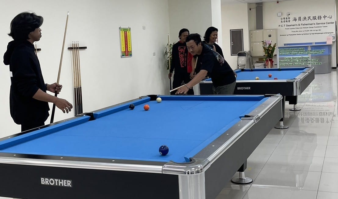 鎮漁港新船員會館設有休閒運動設施。 圖：高雄區漁會／提供