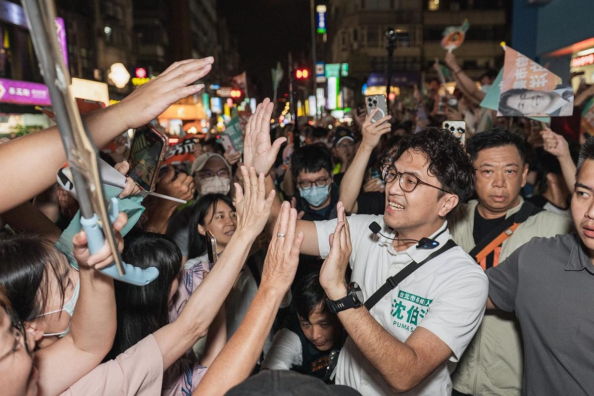 黃帝穎表示，沈伯洋接受王偉忠專訪已突破200萬瀏覽人數，昨晚洋流人潮更塞爆公館商圈，凸顯蔣萬安金玉其外、特權其中。 圖：沈伯洋團隊提供
