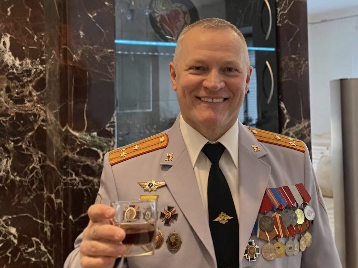 尤里・克拉梅耶夫（Yuri Khrameev）等5人，美國司法部起訴涉嫌替俄國情報部門執行監視、謀殺及恐怖攻擊等任務。 圖：翻攝自 X @CrimeanVoyager