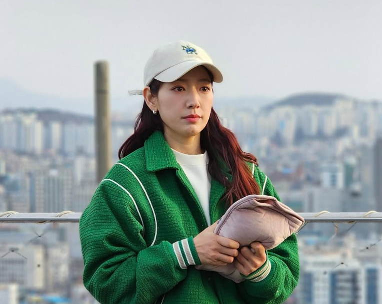 朴信惠所屬其經紀公司S.A.L.T. Entertainment透露，朴信惠已順利生下女兒，母女均安，「很高興向大家通知朴信惠、崔泰俊夫婦倆迎來另一位家庭新成員的喜訊」。 圖：翻攝自朴信惠IG