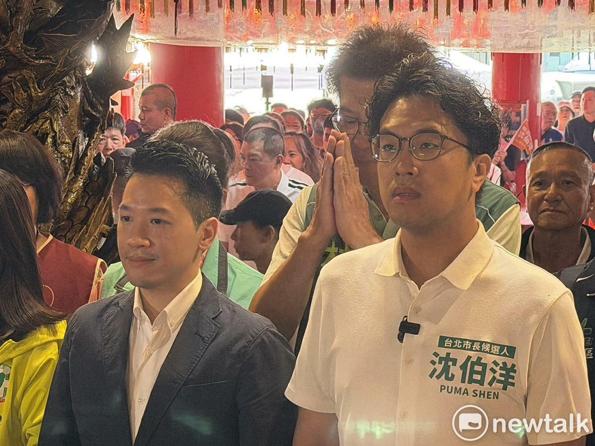 沈伯洋出席「葫蘆堵海光宮中秋搏餅活動」，包括總統府副秘書長何志偉、台北市議員林世宗、鍾佩玲、陳慈慧、陳賢蔚、林延鳳等人與會。 圖：高逸帆／攝